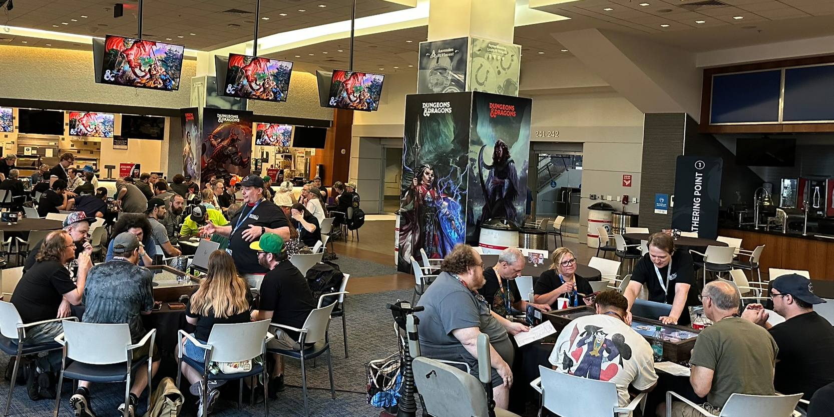 D&D play at the Gen Con convention hall
