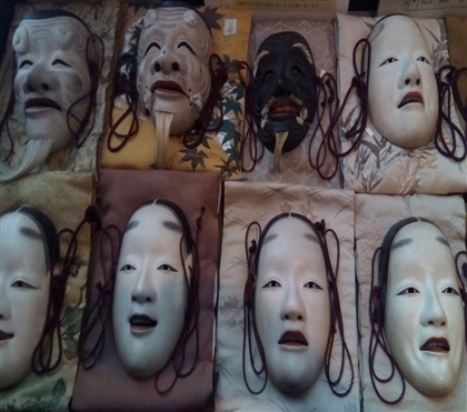 Many-Masked Image